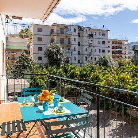 Sunny Flat Apartment Sorrento Luaran gambar